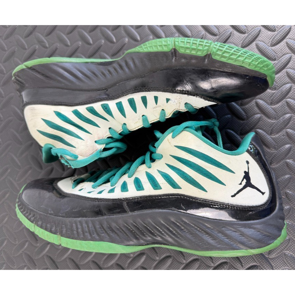 Jordan Jumpman Team White/Teal/Black Basketball Shoes Men's Size 10 Retro Nike